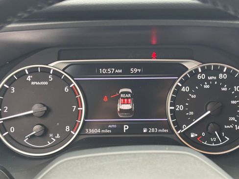 Used 2025 Nissan Rogue SV AWD/4WD image 41