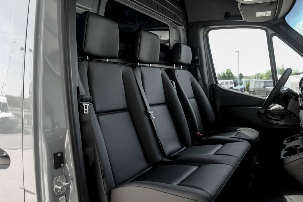 New 2026 Mercedes-Benz Sprinter 2500 image 21