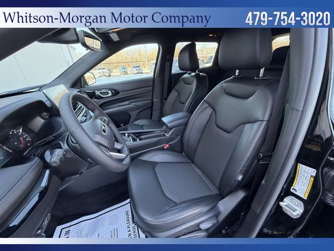 New 2026 Jeep Compass Latitude AWD/4WD image 9