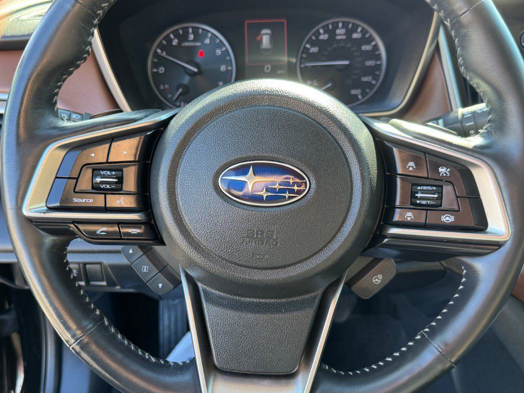 Used 2021 Subaru Outback Touring AWD/4WD image 23