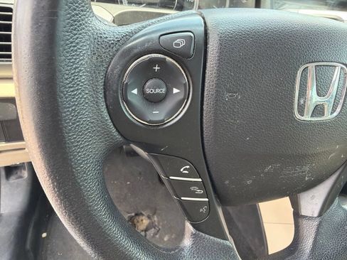 Used 2015 Honda Accord LX image 17