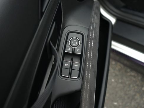 Used 2016 Porsche Cayman GT4 w/ Sport Chrono Package RWD image 14
