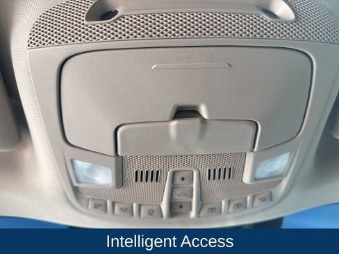 Used 2020 Ford Expedition XLT w/ Equipment Group 202A image 27