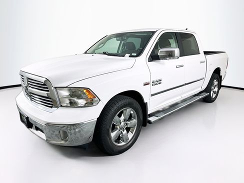 Used 2017 RAM 1500 Big Horn RWD image 3