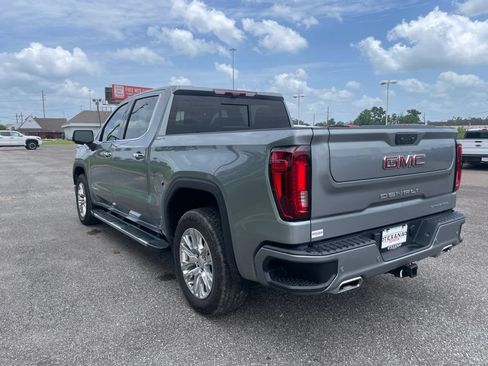 Used 2024 GMC Sierra 1500 Denali w/ Technology Package AWD/4WD image 6