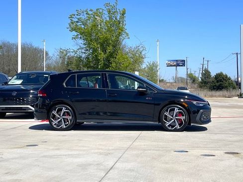 Used 2025 Volkswagen GTI SE image 7