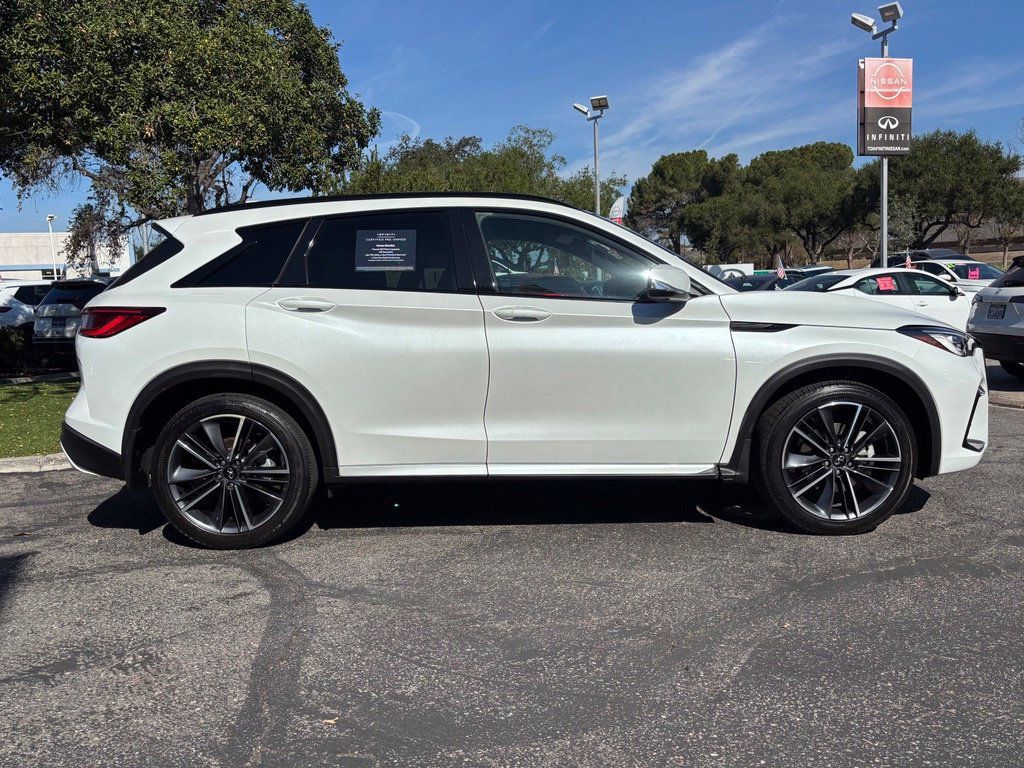 Certified 2023 INFINITI QX50 Sport FWD image 2