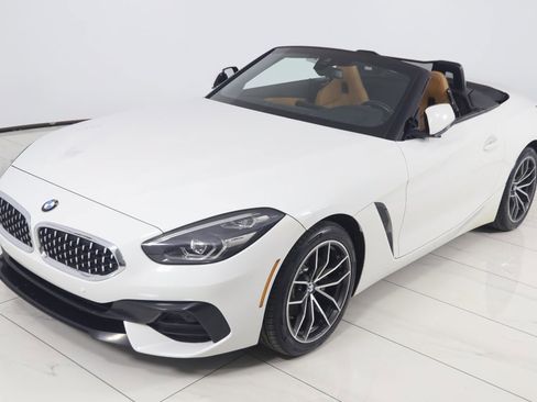 Used 2020 BMW Z4 sDrive30i w/ Convenience Package image 22