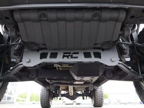 Used 2025 GMC Sierra 3500 AT4 w/ AT4 Premium Plus Package AWD/4WD image 13
