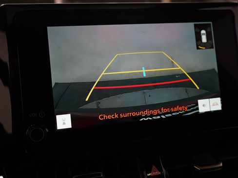 Used 2025 Toyota Corolla Cross XLE w/ Convenience Package AWD/4WD image 29