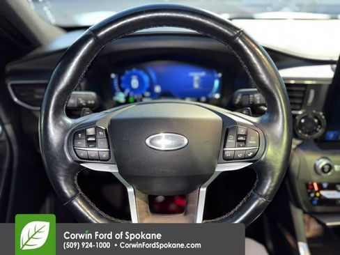 Used 2020 Ford Explorer Platinum image 24