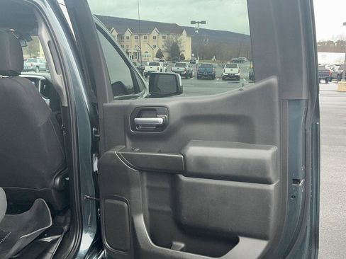 Used 2019 Chevrolet Silverado 1500 LT w/ All-Star Edition image 29