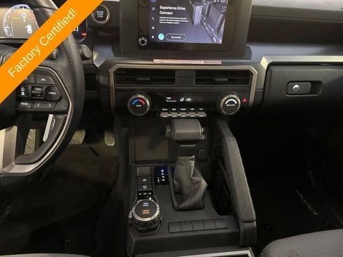 Used 2025 Toyota 4Runner SR5 image 12