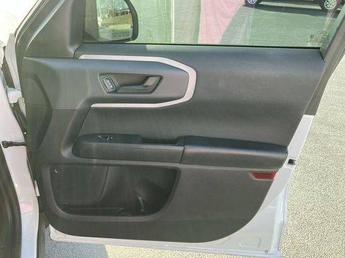 Used 2021 Ford Bronco Sport Big Bend w/ Big Bend Package (96B) image 32