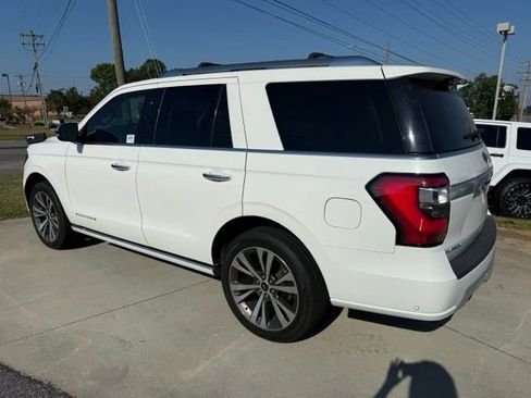 Used 2021 Ford Expedition Platinum AWD/4WD image 8