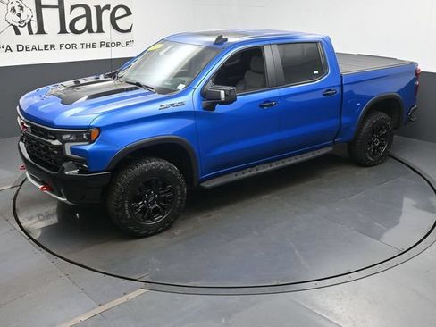 Used 2023 Chevrolet Silverado 1500 ZR2 w/ Technology Package AWD/4WD image 44
