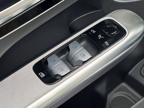 Used 2025 Mercedes-Benz GLC 63 AMG S image 20