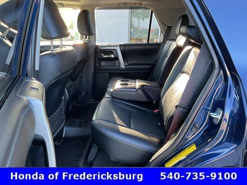 Used 2023 Toyota 4Runner Limited AWD/4WD image 32