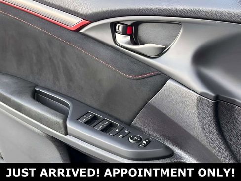 Used 2019 Honda Civic Type R image 29