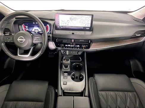 Used 2024 Nissan Rogue Platinum w/ Platinum Premium Package FWD image 21