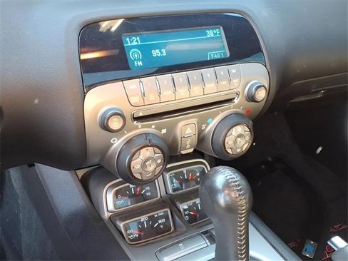 Used 2010 Chevrolet Camaro SS w/ RS Package image 9