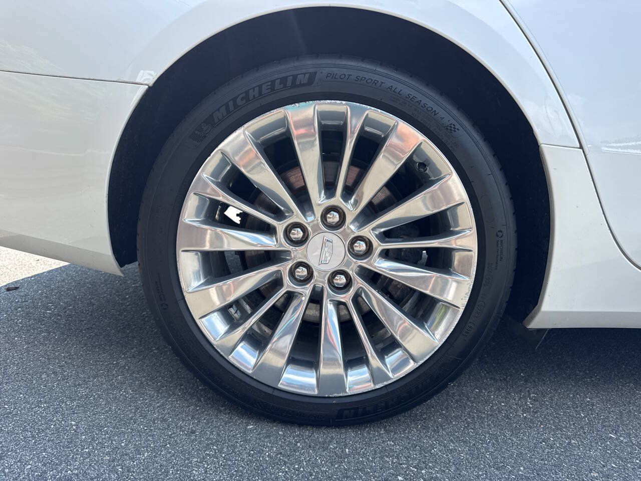 Used 2016 Cadillac CTS Luxury RWD image 33
