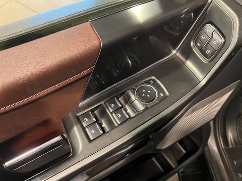 Used 2022 Ford F150 Lariat image 28