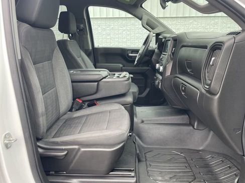 Used 2023 GMC Sierra 1500 Pro w/ Graphite Edition AWD/4WD image 16