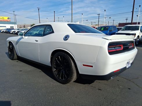 Used 2016 Dodge Challenger R/T Plus image 5