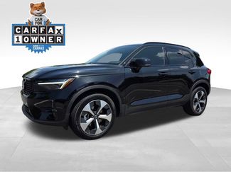 Used 2026 Volvo XC40 B5 Plus AWD/4WD video 2