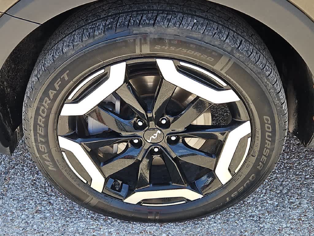 Used 2024 Kia Telluride S w/ S Sunroof Package FWD image 12