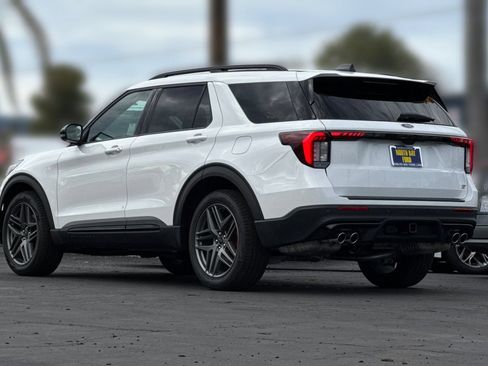 New 2026 Ford Explorer ST w/ Sun And Sound Package AWD/4WD image 6