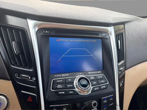 Used 2013 Hyundai Sonata SE FWD image 32