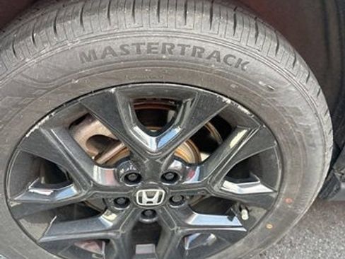 Used 2023 Honda HR-V Sport image 12