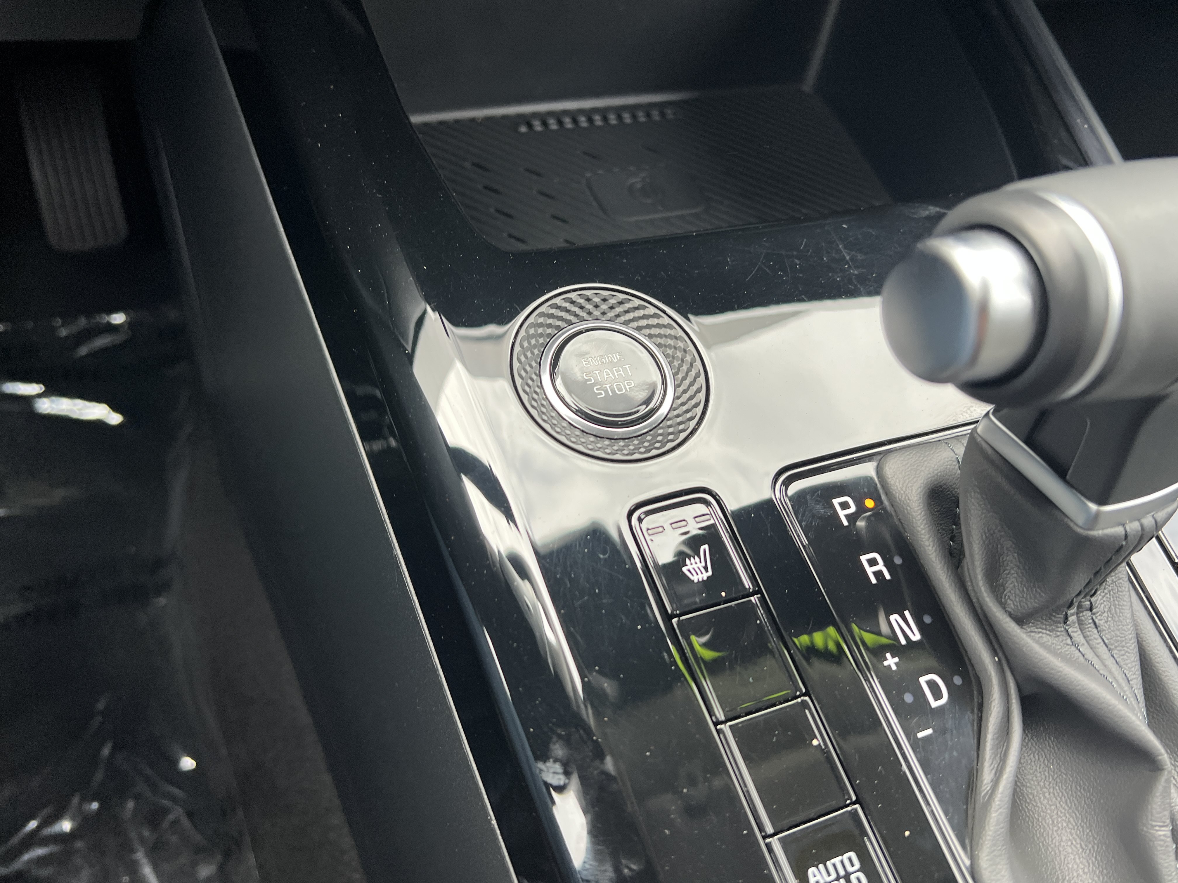 Certified 2025 Kia Niro EX FWD image 29