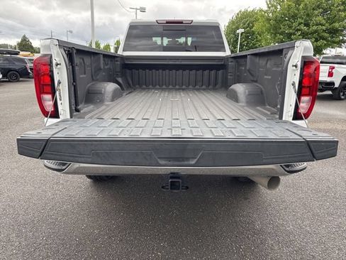 Used 2023 GMC Sierra 2500 SLE w/ SLE Convenience Package AWD/4WD image 14