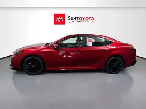 New 2026 Toyota Camry SE image 7