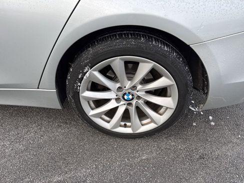 Used 2017 BMW 320i xDrive Sedan image 6