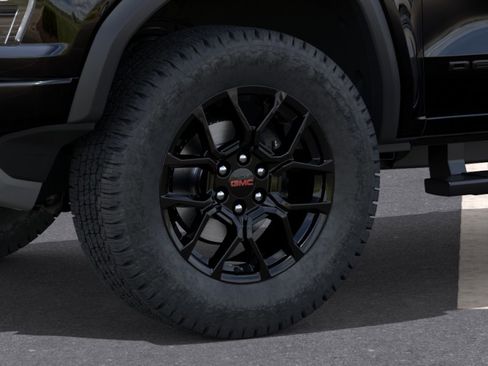 New 2026 GMC Canyon Denali w/ LPO, Denali Black Edition AWD/4WD image 33