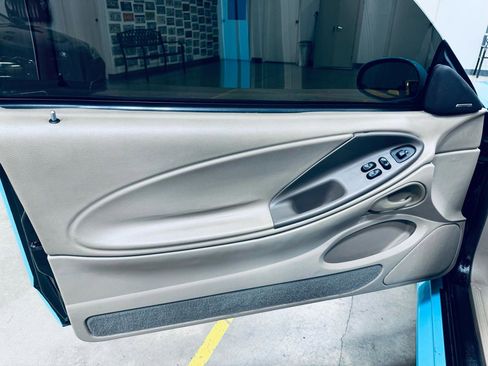 Used 2004 Ford Mustang GT image 26