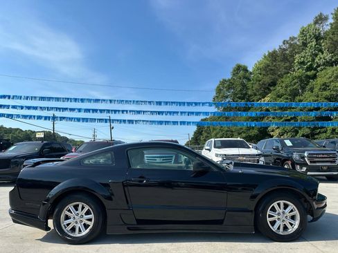 Used 2007 Ford Mustang Coupe RWD image 8
