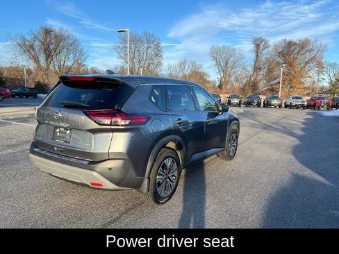 Certified 2021 Nissan Rogue SV image 12