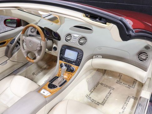 Used 2007 Mercedes-Benz SL 550 image 41