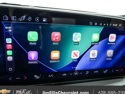 Certified 2025 Chevrolet Traverse LT image 15