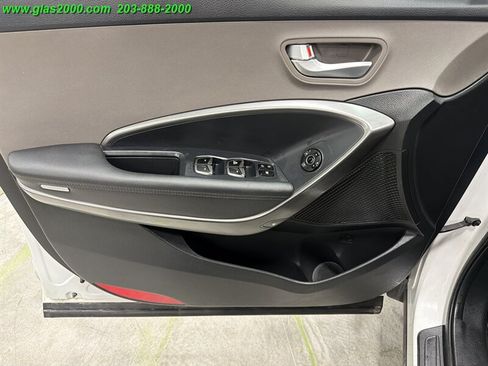 Used 2018 Hyundai Santa Fe Sport w/ Cargo Package AWD/4WD image 25