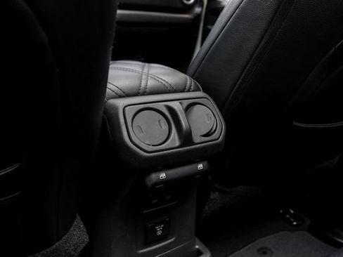 Used 2021 Jeep Wrangler Unlimited Sahara w/ Cold Weather Group AWD/4WD image 71