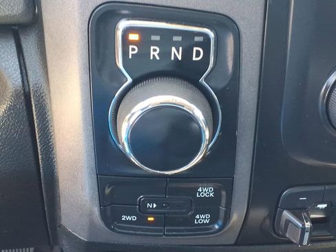 Used 2019 RAM 1500 Express w/ Express Value Package AWD/4WD image 9