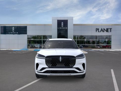 New 2026 Lincoln Aviator Reserve w/ Jet Appearance Package RWD image 6