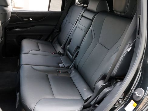 New 2026 Lexus LX 600 4WD w/ Appearance Package image 13