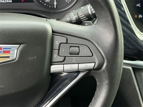 Used 2024 Cadillac XT6 Premium Luxury w/ Technology Package image 15